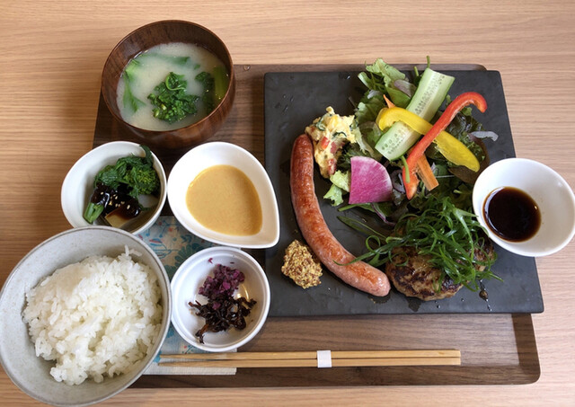 Cafe Dining Sera的实拍高清图