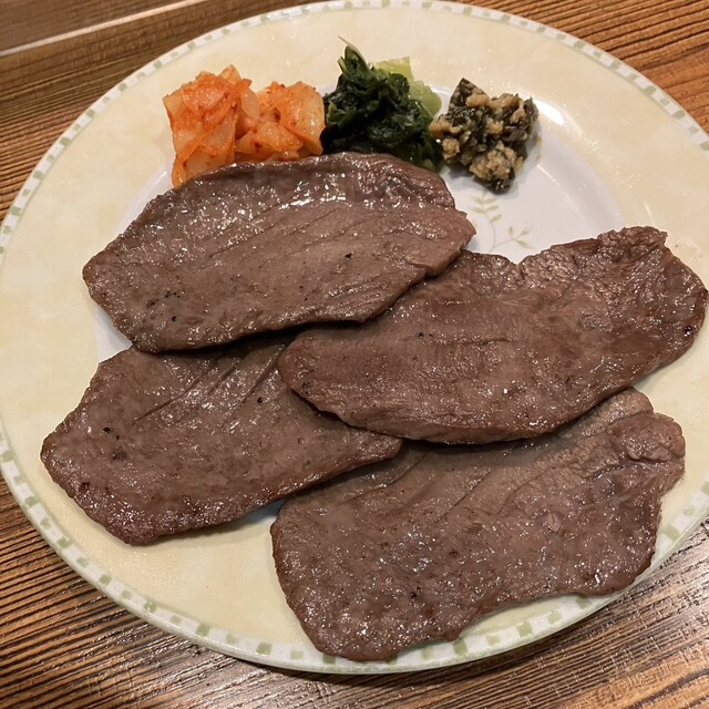 牛助的實拍高清圖