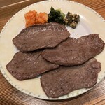 牛助的實拍圖