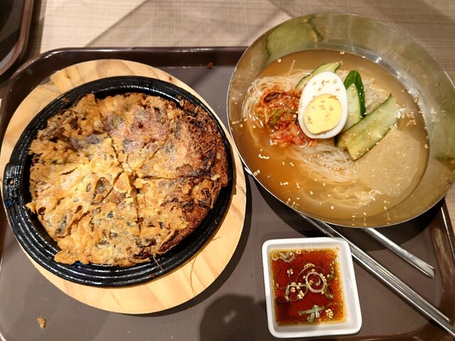 韓国料理 bibim 心斎橋OPA店的实拍高清图