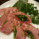 焼肉DINING 牛勢 上野店的实拍图