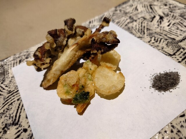 厨翠山的实拍高清图