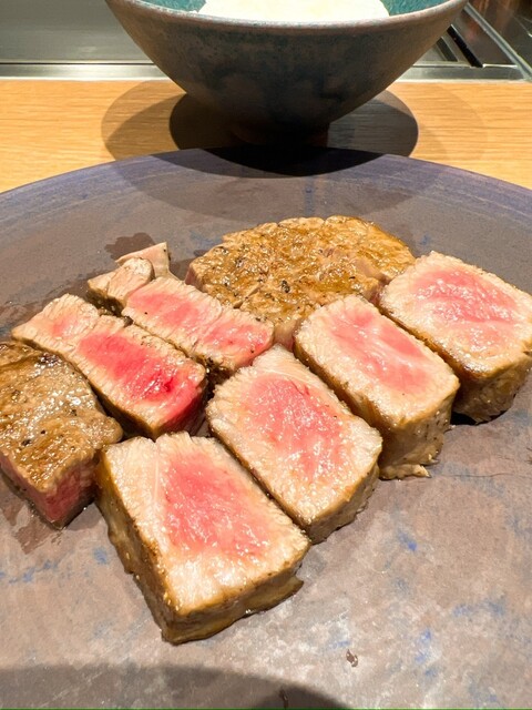 大阪鉄板焼き 神戸牛ステーキ Zin 難波店的实拍高清图