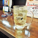 新世界串カツ いっとく 大阪駅前第4ビル店的實拍圖