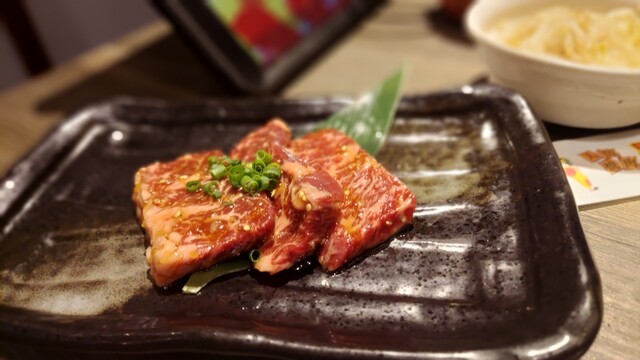 人情焼肉 昌苑 狸小路店的实拍高清图