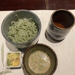 黒茶屋的實拍圖