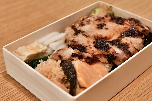 recommendations image for 刷毛じょうゆ 海苔弁 山登り GINZA SIX店