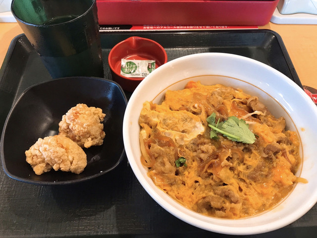 なか卯 一乗寺店的实拍高清图