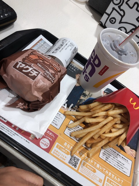 マクドナルド JR難波駅前店的實拍高清圖
