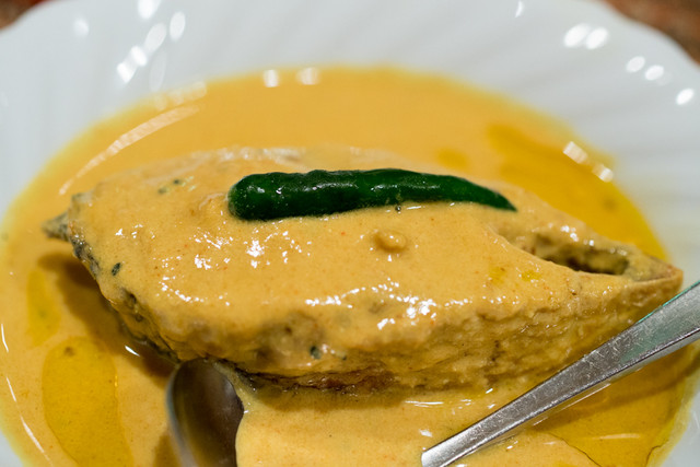 ベンガル料理プージャー的实拍高清图