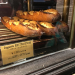 ブラッスリー・ヴィロン 丸の内店的實拍圖