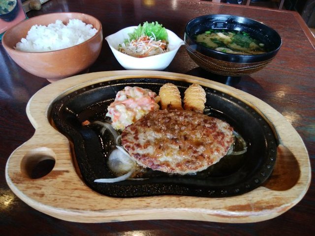 びっくりドンキー 枚方店的实拍高清图