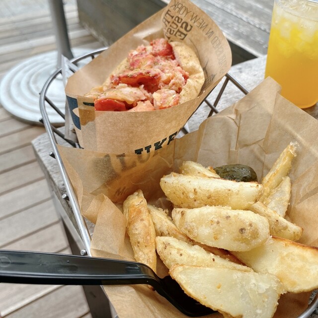 recommendations image for LUKE’S LOBSTER 表参道キャットストリート店