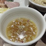 Homemade Ramen 麦苗 COREDO室町店的實拍圖