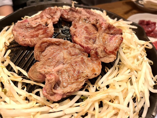 羊肉炭火焼 肉汁屋的實拍高清圖