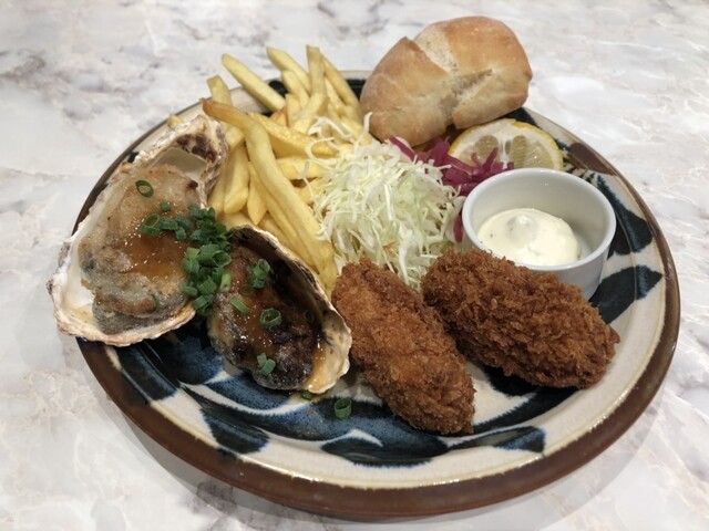 エイスシーオイスターバーテラス TOKYO TORCH店的實拍高清圖
