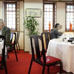 新橋亭的實拍圖