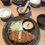 とんかつ かつらい 金閣寺店的实拍图