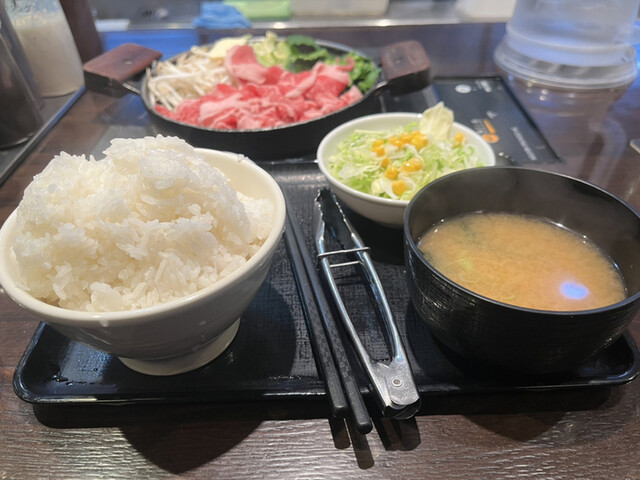 recommendations image for 肉屋の正直な食堂 新宿御苑店