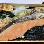 recommendations for 刷毛じょうゆ 海苔弁 山登り 新橋駅店