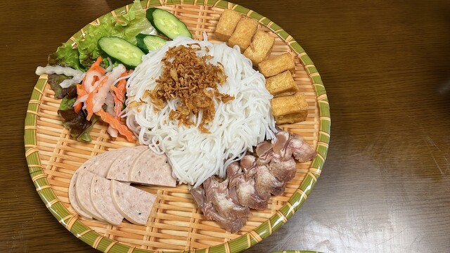 HAI BANH ベトナム料理的實拍高清圖