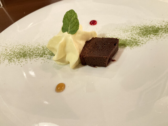 recommendations image for ビストロモーべ ギャルソン 堺筋本町