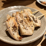 本気のビールと。食堂頂さん的實拍圖