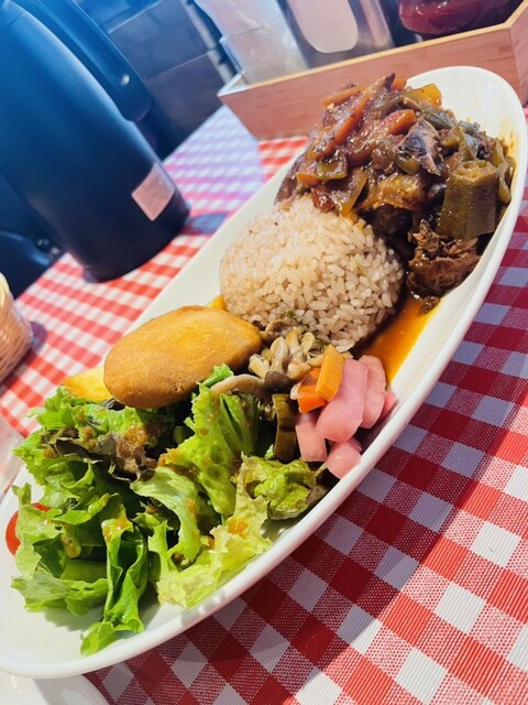 CARIBBEAN RESTAURANT SUNNY CAFE的實拍高清圖