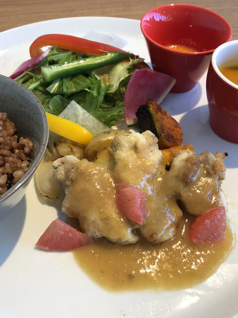 FARMER'S KITCHEN KITTE博多店的實拍高清圖