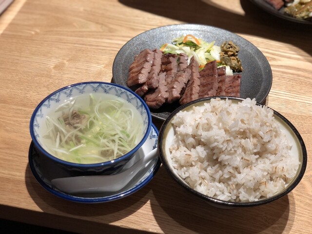 recommendations image for 味の牛たん喜助 東京駅八重洲北口店
