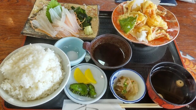 魚庄 糸島 大原店的實拍高清圖