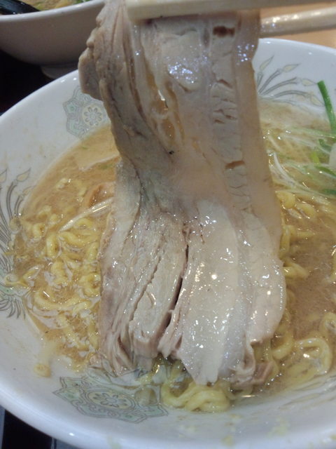 ラーメン純水 イオンモール釧路昭和店的实拍高清图