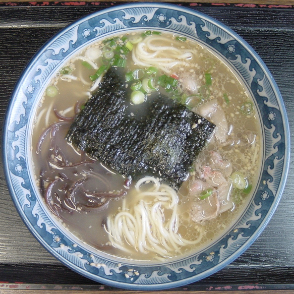 天山食堂的實拍圖