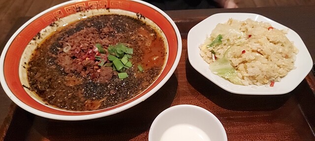 紅虎餃子房 新千歳空港店的實拍高清圖