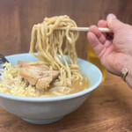 ラーメン二郎 池袋東口店的实拍图