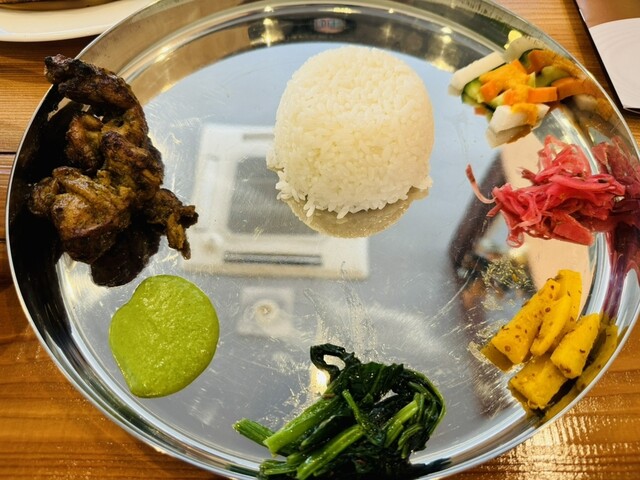 earth 札幌西岡店的實拍高清圖