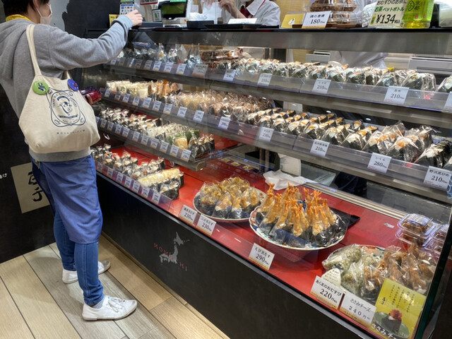 おむすび 百千 東京駅店的實拍高清圖