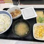 吉野家 大久保バイパス城陽店的实拍图