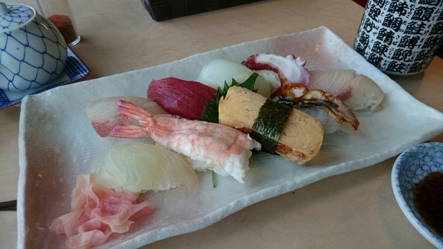 すし成的实拍高清图