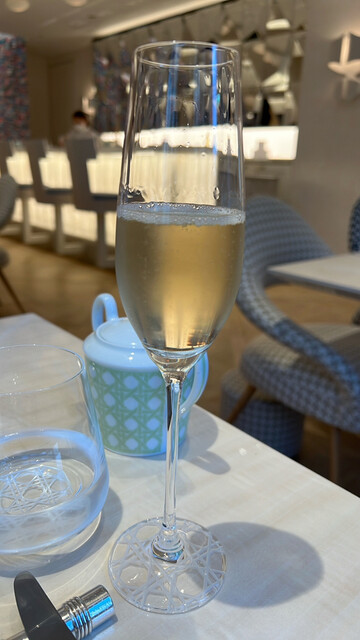 recommendations image for CAFE DIOR by LADUREE