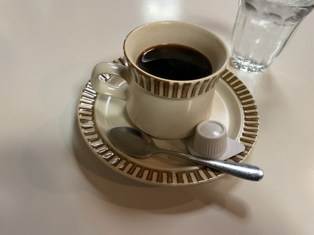 コーヒーハウス　市鉄沿線的实拍高清图