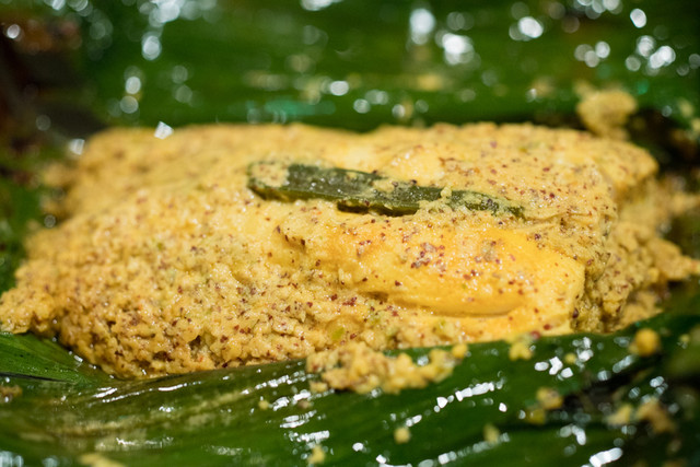 ベンガル料理プージャー的实拍高清图