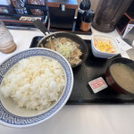 吉野家 大久保バイパス城陽店的实拍图