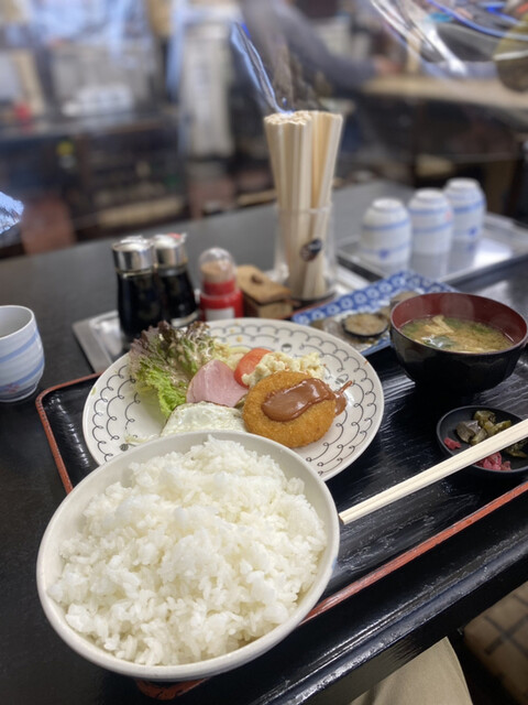 金四郎食堂的实拍高清图