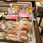 志津屋 京阪樟葉店的實拍圖
