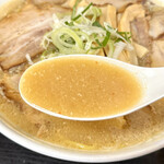 こく一番 ラーメン みどりや的實拍圖