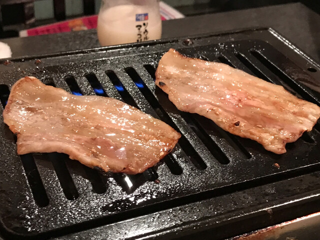 手作りホルモン焼　ぶたさま的实拍高清图