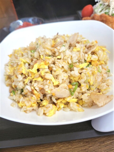 天山食堂的實拍高清圖