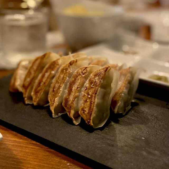 recommendations image for スタンドシャン食 TOKYO恵比寿 Champagne & GYOZA BAR