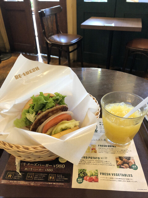 フレッシュネスバーガー 白山駅前店的實拍高清圖